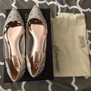 Badgley Mischka Gigi Flat